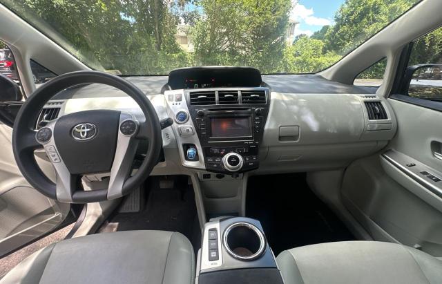 Photo 8 VIN: JTDZN3EUXC3031734 - TOYOTA PRIUS 