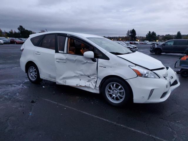 Photo 3 VIN: JTDZN3EUXC3056861 - TOYOTA PRIUS V 