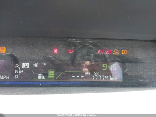 Photo 6 VIN: JTDZN3EUXC3057489 - TOYOTA PRIUS V 