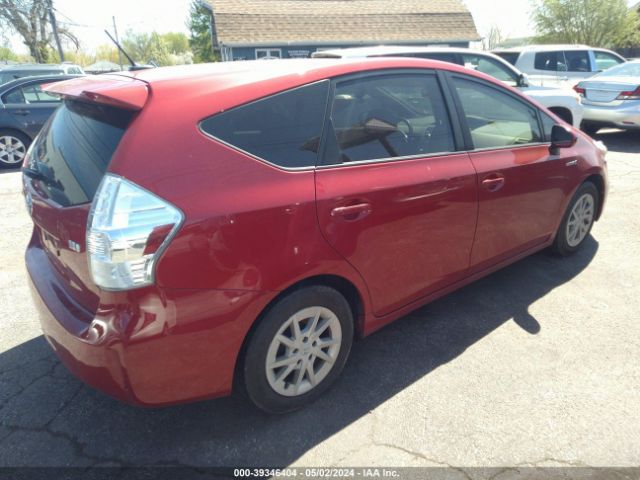 Photo 3 VIN: JTDZN3EUXC3075460 - TOYOTA PRIUS V 