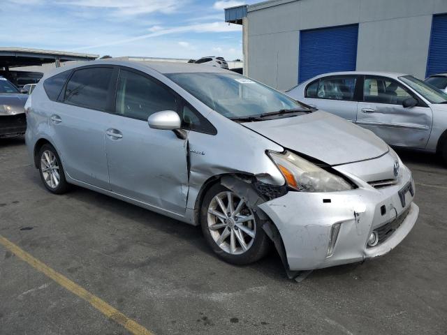 Photo 3 VIN: JTDZN3EUXC3078648 - TOYOTA PRIUS V 