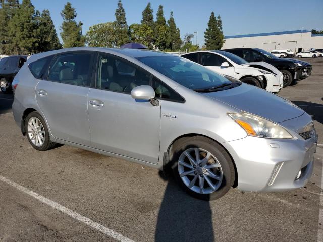 Photo 3 VIN: JTDZN3EUXC3124396 - TOYOTA PRIUS V 