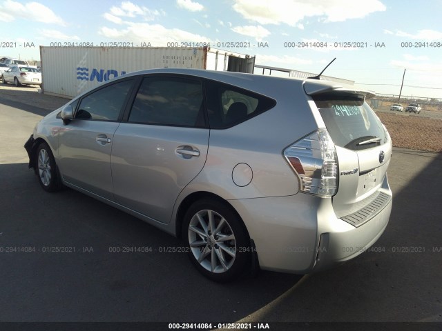 Photo 2 VIN: JTDZN3EUXC3138492 - TOYOTA PRIUS V 