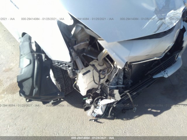 Photo 5 VIN: JTDZN3EUXC3138492 - TOYOTA PRIUS V 