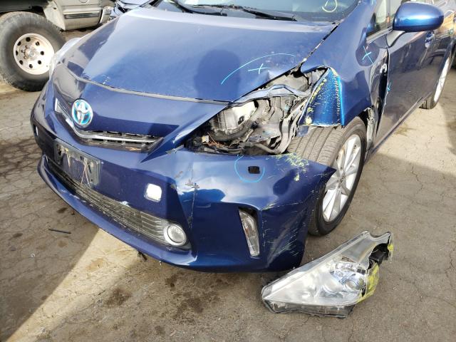 Photo 8 VIN: JTDZN3EUXC3140386 - TOYOTA PRIUS V 