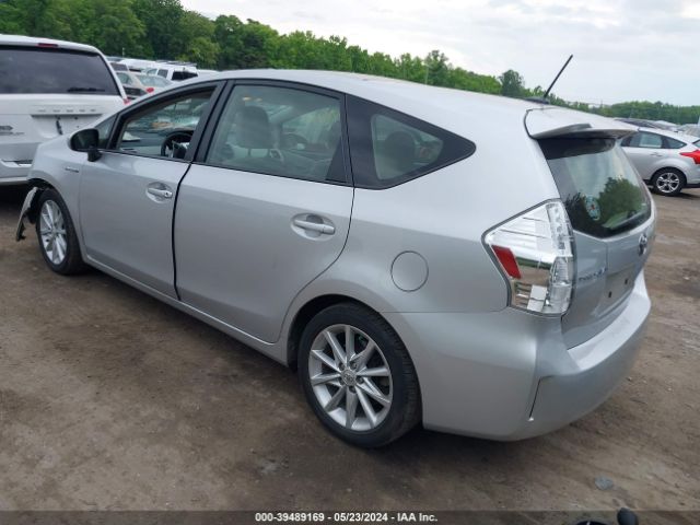 Photo 2 VIN: JTDZN3EUXC3142252 - TOYOTA PRIUS V 