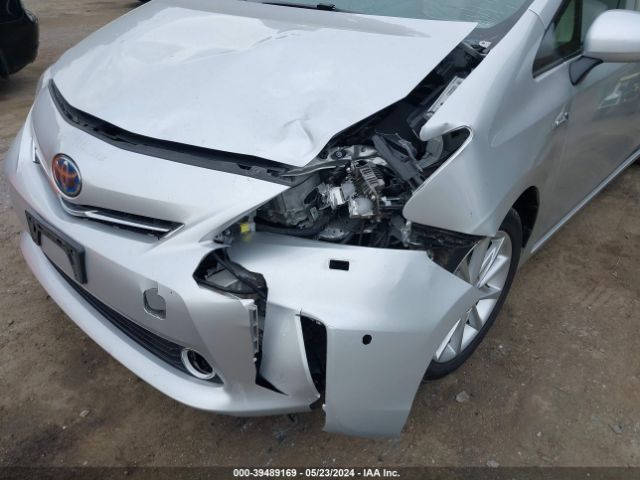 Photo 5 VIN: JTDZN3EUXC3142252 - TOYOTA PRIUS V 