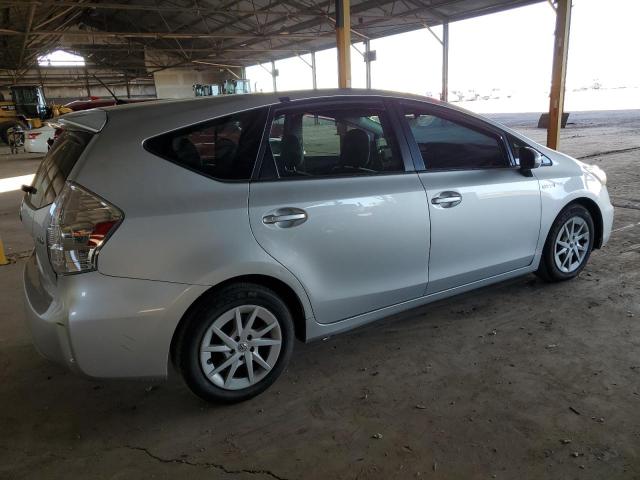 Photo 2 VIN: JTDZN3EUXC3156006 - TOYOTA PRIUS V 