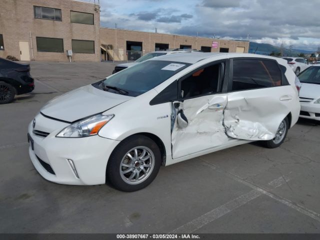 Photo 1 VIN: JTDZN3EUXD3238156 - TOYOTA PRIUS V 