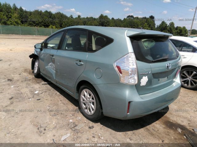 Photo 2 VIN: JTDZN3EUXD3239940 - TOYOTA PRIUS V 