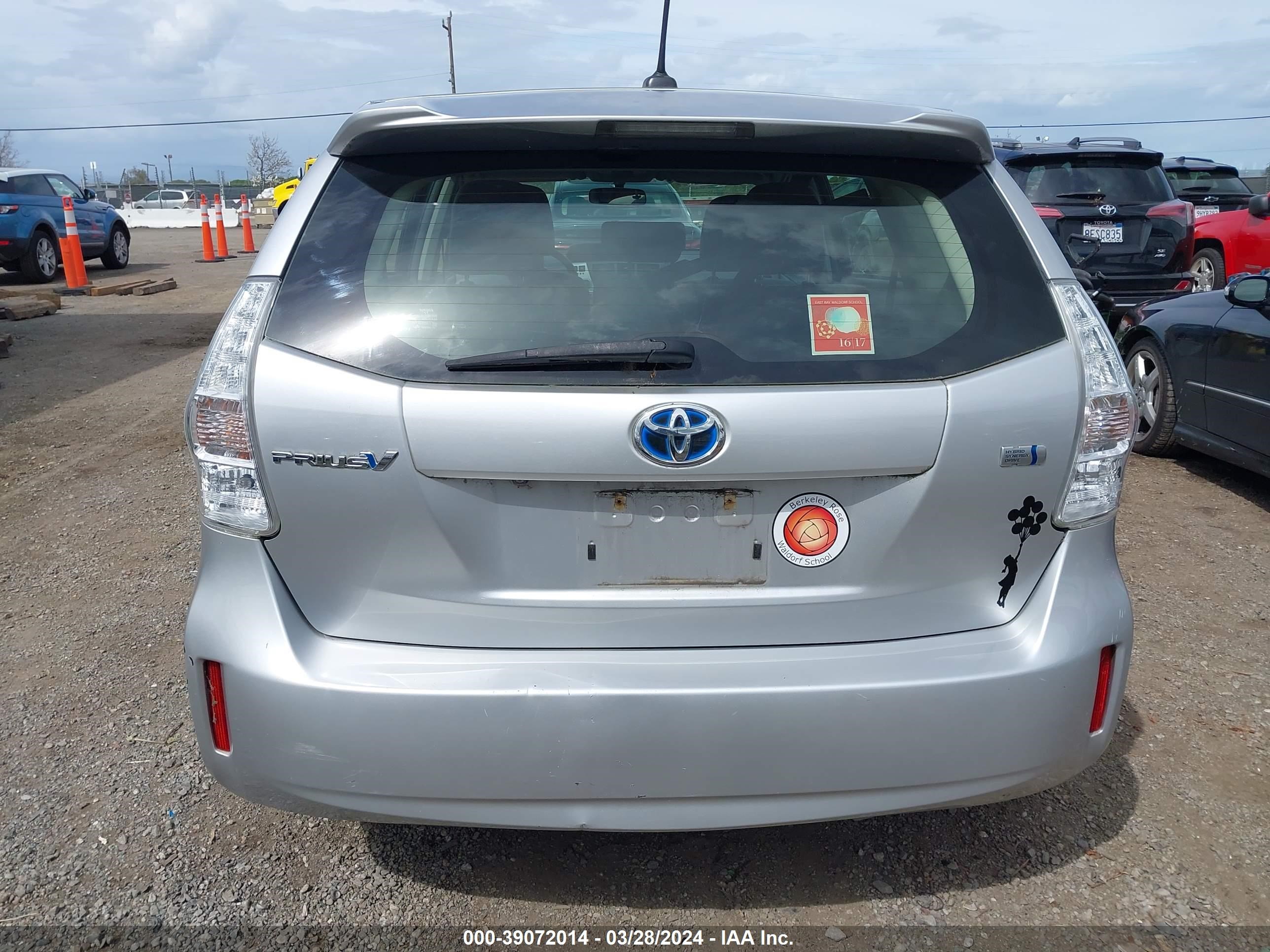 Photo 15 VIN: JTDZN3EUXD3255622 - TOYOTA PRIUS V (+) 