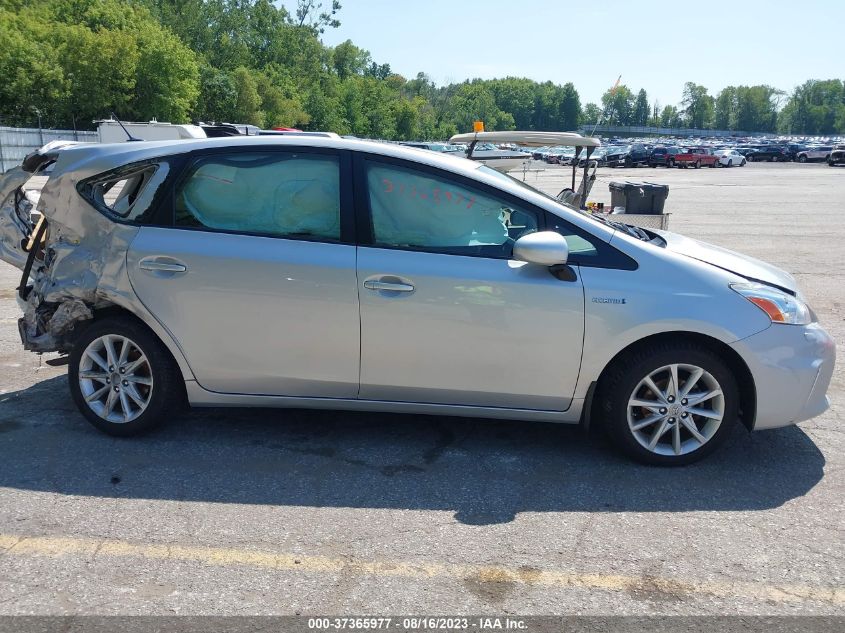 Photo 12 VIN: JTDZN3EUXD3264532 - TOYOTA PRIUS V (+) 