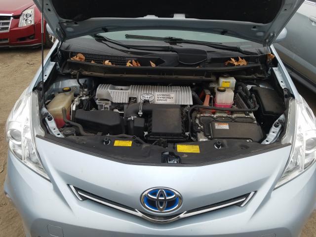 Photo 6 VIN: JTDZN3EUXE3317456 - TOYOTA PRIUS V 