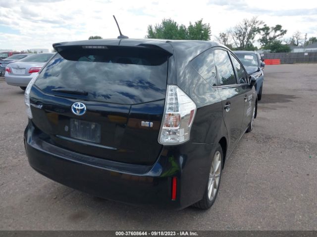 Photo 3 VIN: JTDZN3EUXE3356807 - TOYOTA PRIUS V 