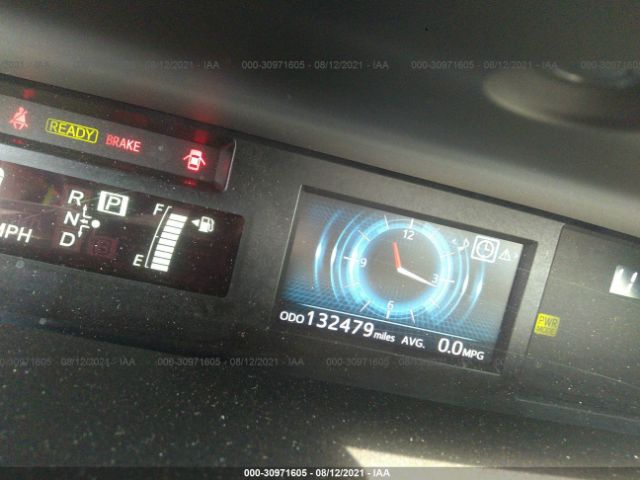 Photo 6 VIN: JTDZN3EUXFJ029692 - TOYOTA PRIUS V 