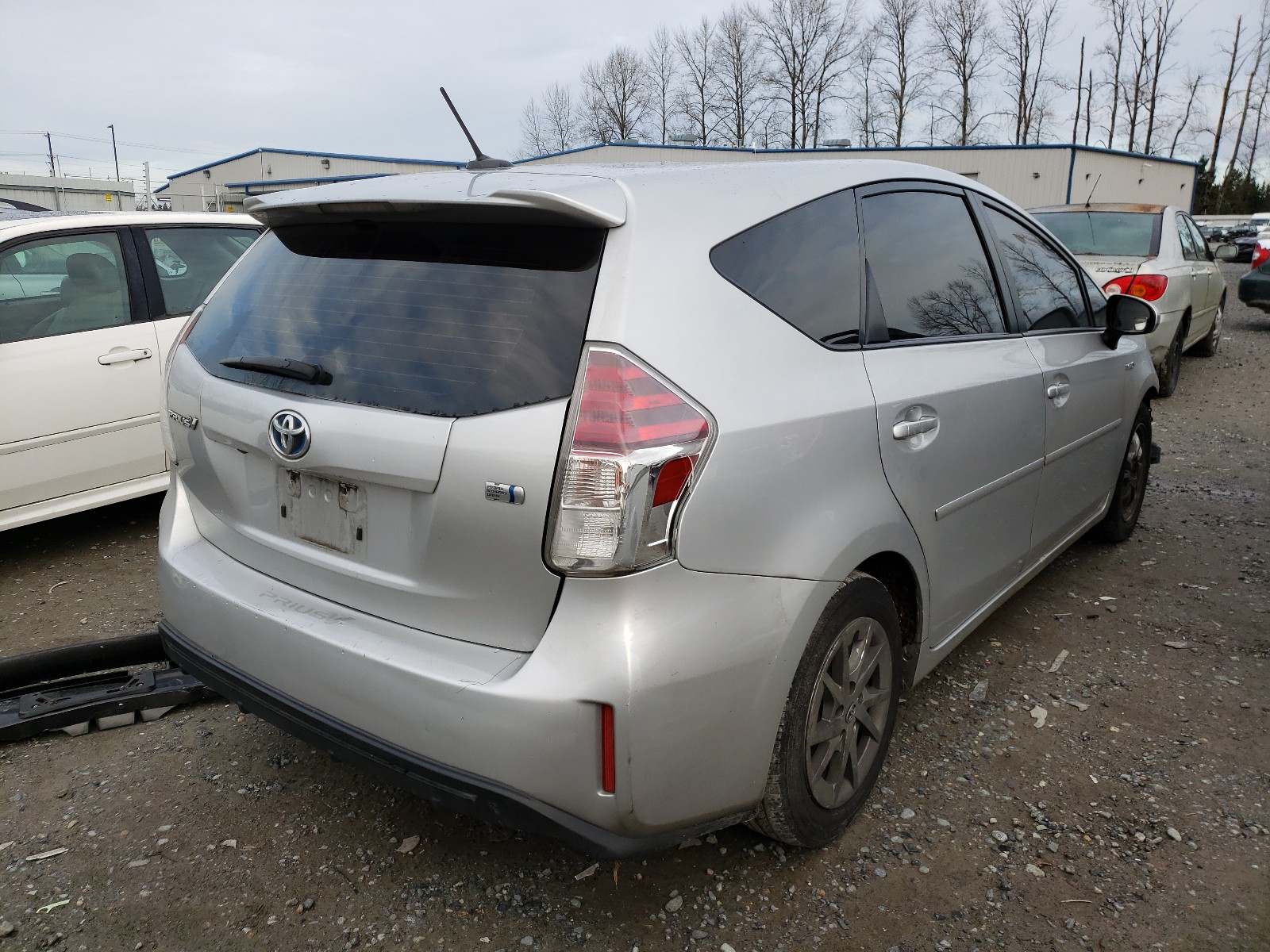 Photo 3 VIN: JTDZN3EUXFJ031975 - TOYOTA PRIUS 