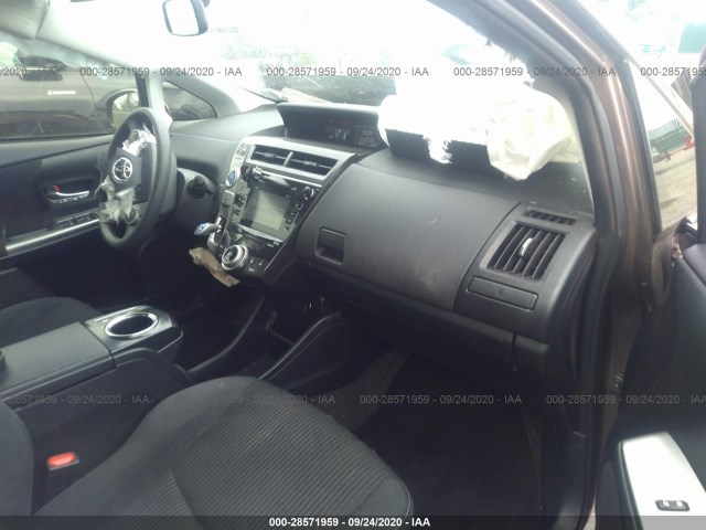 Photo 4 VIN: JTDZN3EUXGJ046400 - TOYOTA PRIUS V 