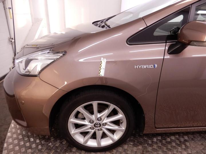 Photo 33 VIN: JTDZS3EU30J011258 - TOYOTA PRIUS+ 