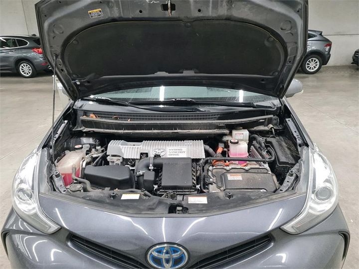 Photo 10 VIN: JTDZS3EUX0J039218 - TOYOTA PRIUS 