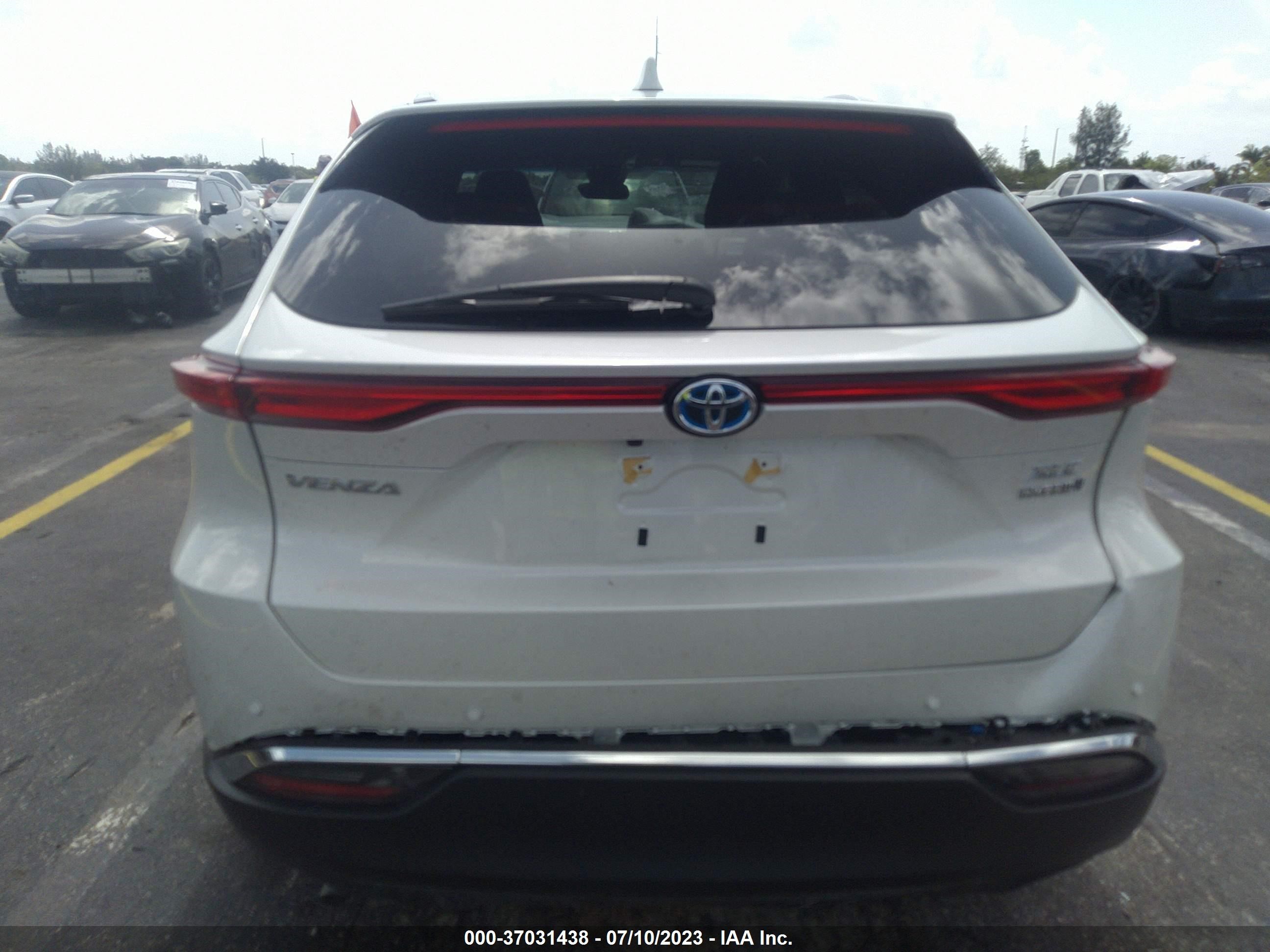 Photo 15 VIN: JTEAAAAH2NJ116695 - TOYOTA VENZA 