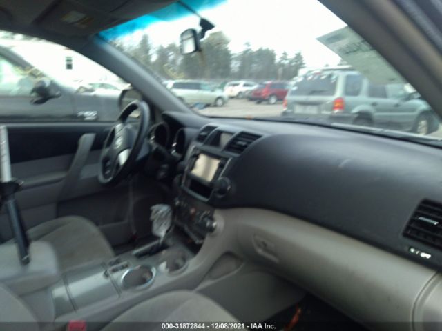 Photo 4 VIN: JTEBC3EH0D2014499 - TOYOTA HIGHLANDER HYBRID 