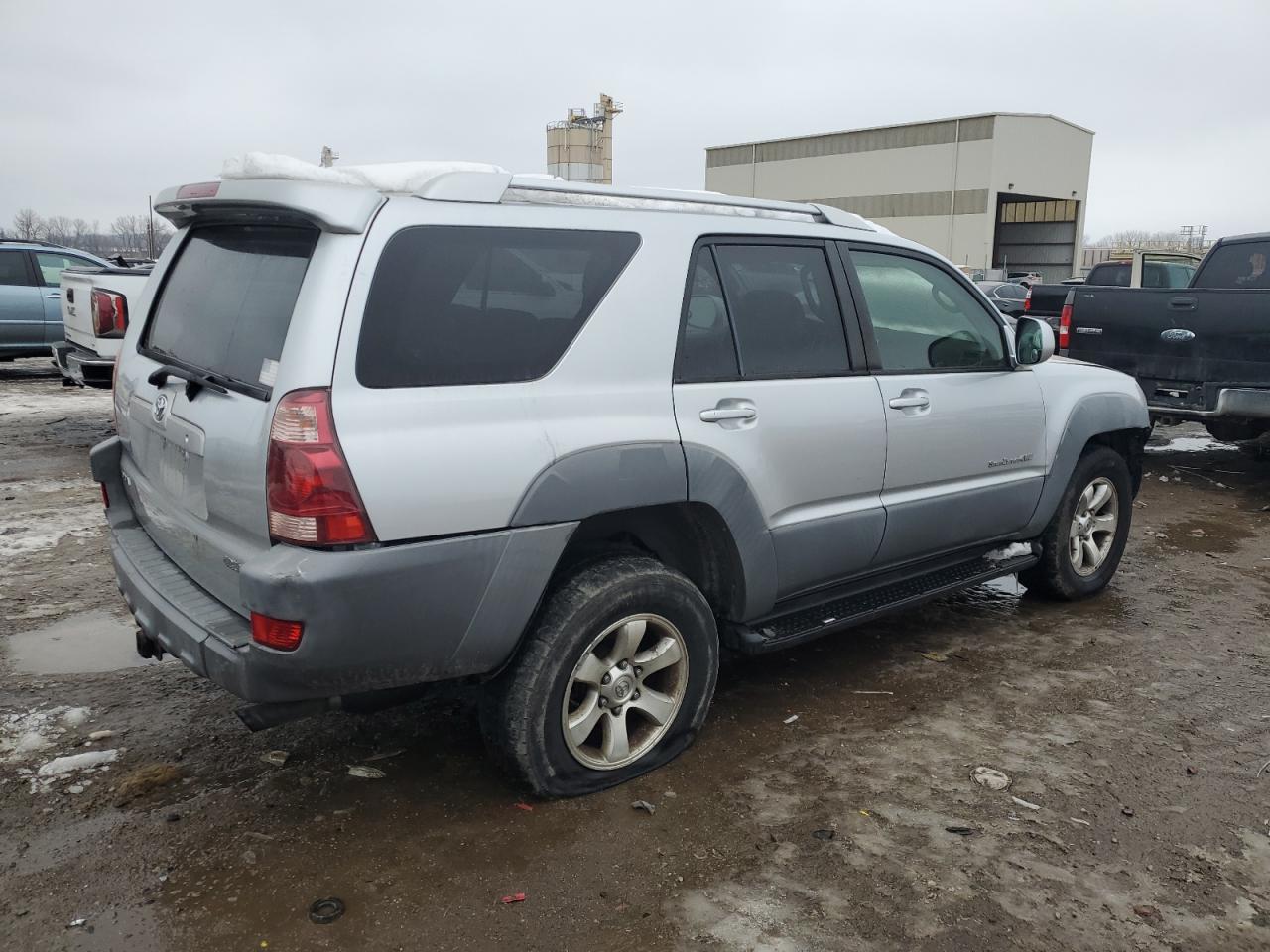 Photo 2 VIN: JTEBT14R138001691 - TOYOTA 4RUNNER 