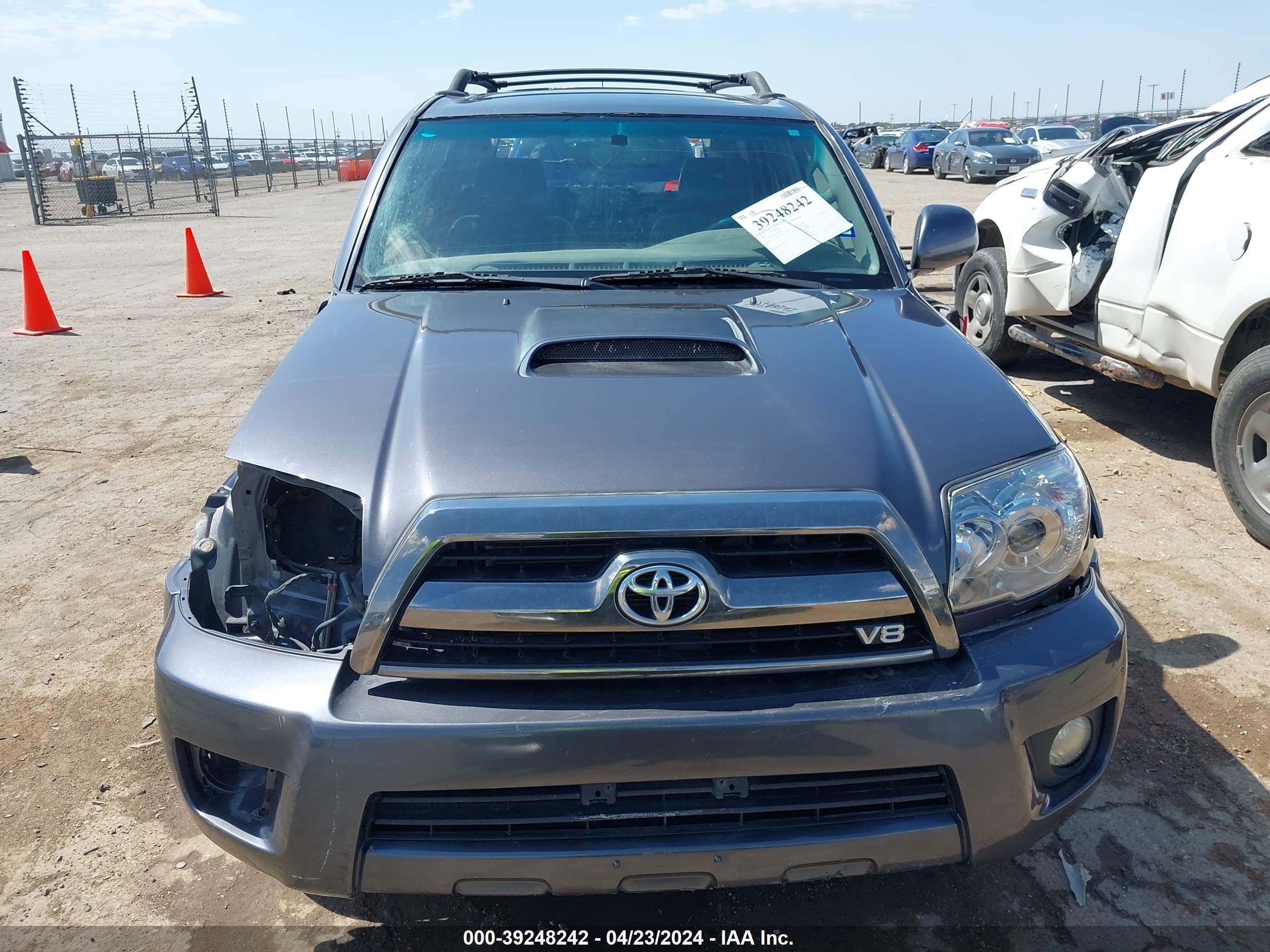 Photo 12 VIN: JTEBT14R18K003547 - TOYOTA 4RUNNER 