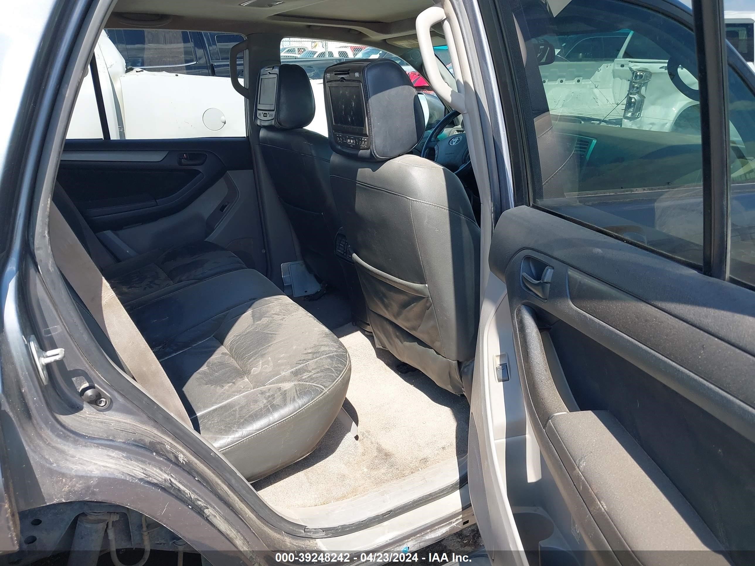 Photo 7 VIN: JTEBT14R18K003547 - TOYOTA 4RUNNER 