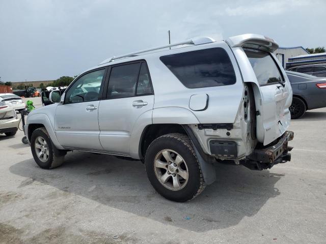 Photo 1 VIN: JTEBT14R440028884 - TOYOTA 4RUNNER SR 