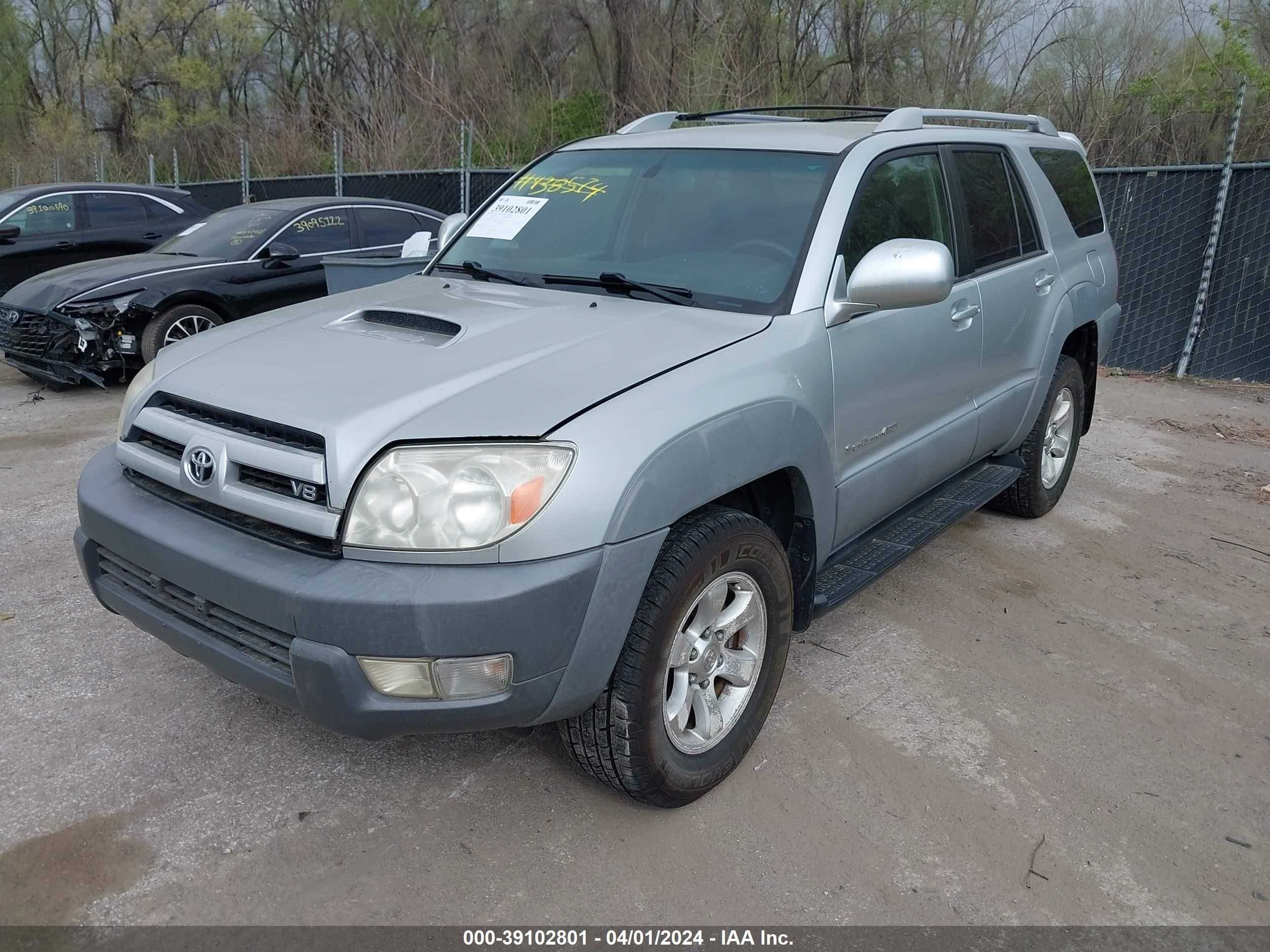 Photo 1 VIN: JTEBT14R938002765 - TOYOTA 4RUNNER 