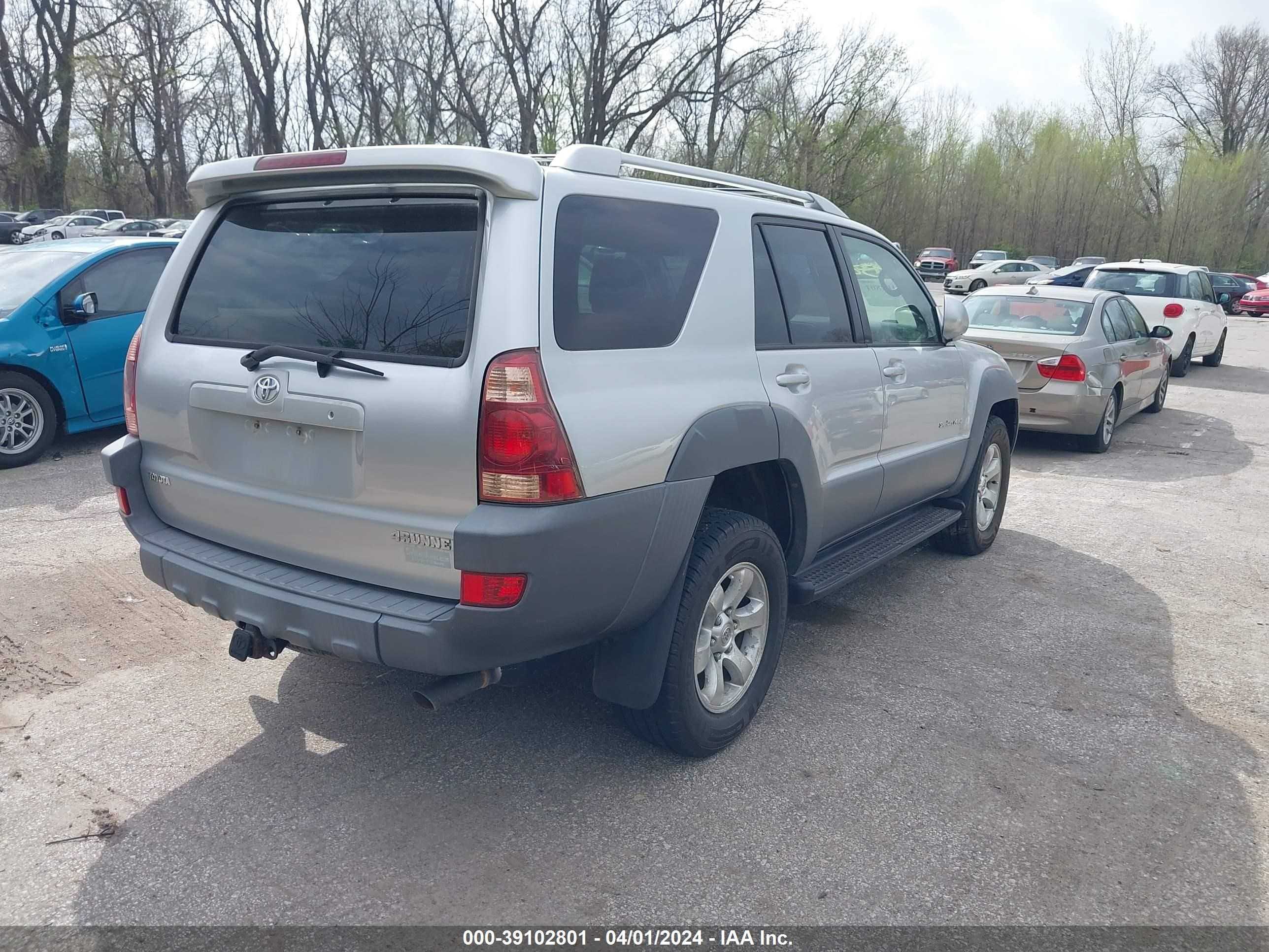 Photo 3 VIN: JTEBT14R938002765 - TOYOTA 4RUNNER 