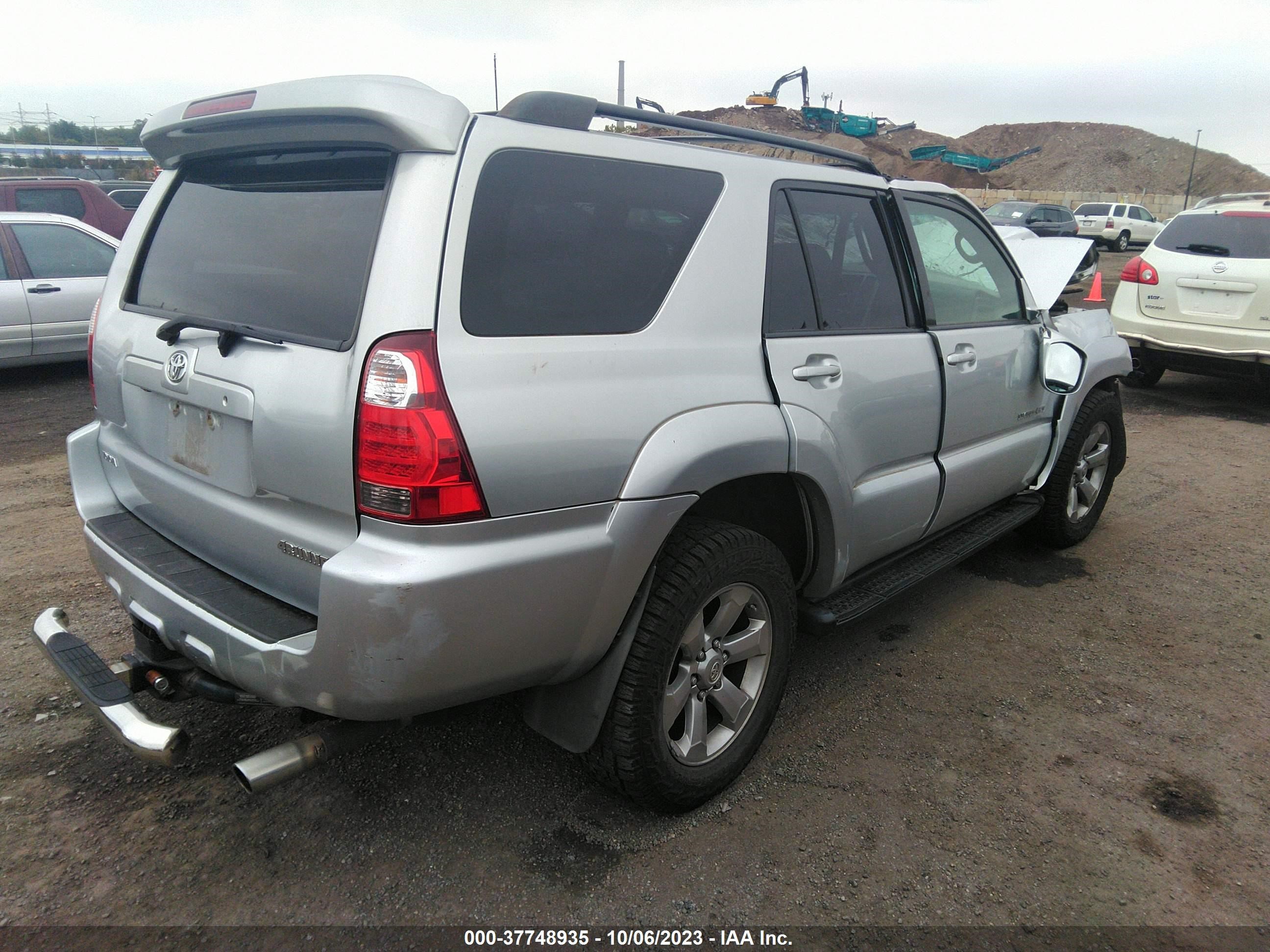 Photo 3 VIN: JTEBT17R068036660 - TOYOTA 4RUNNER 