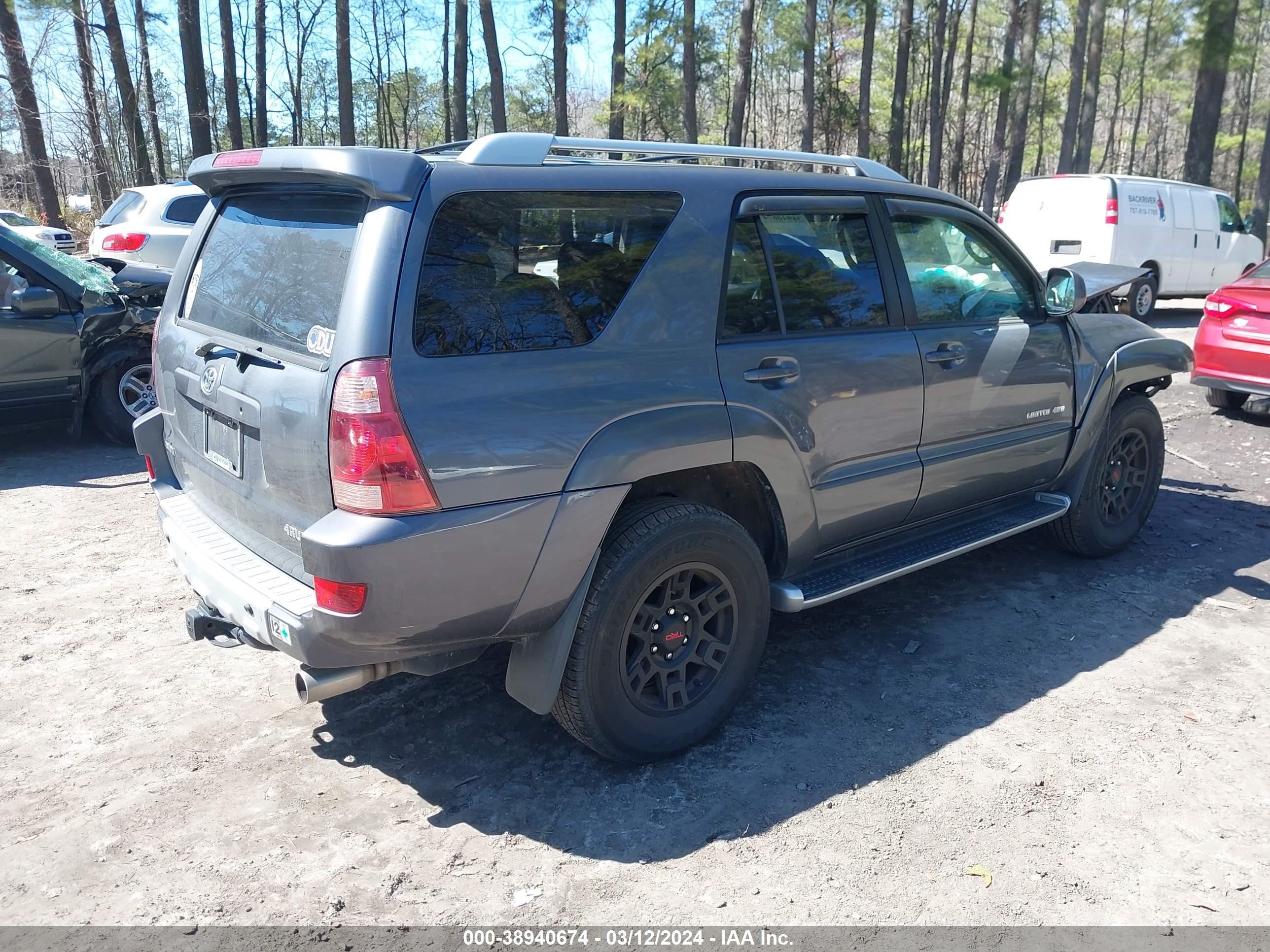 Photo 3 VIN: JTEBT17R340032050 - TOYOTA 4RUNNER 