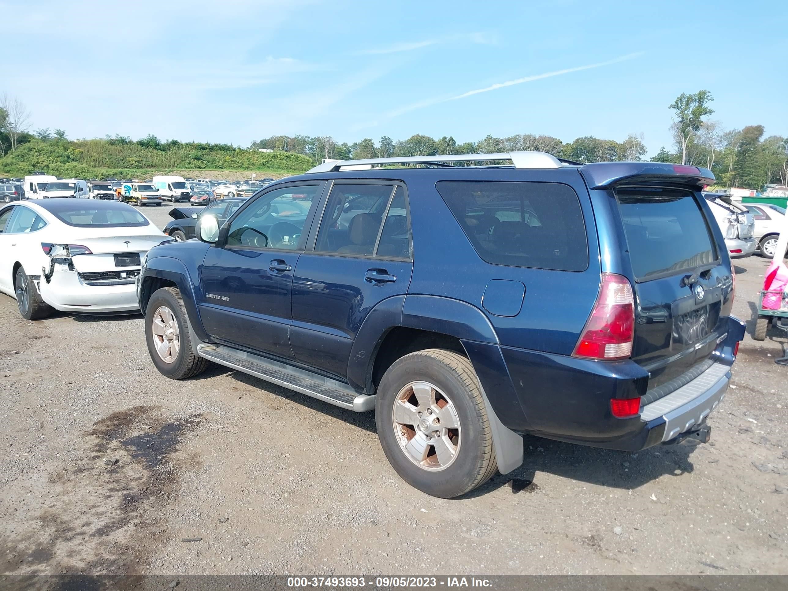 Photo 2 VIN: JTEBT17R448010821 - TOYOTA 4RUNNER 