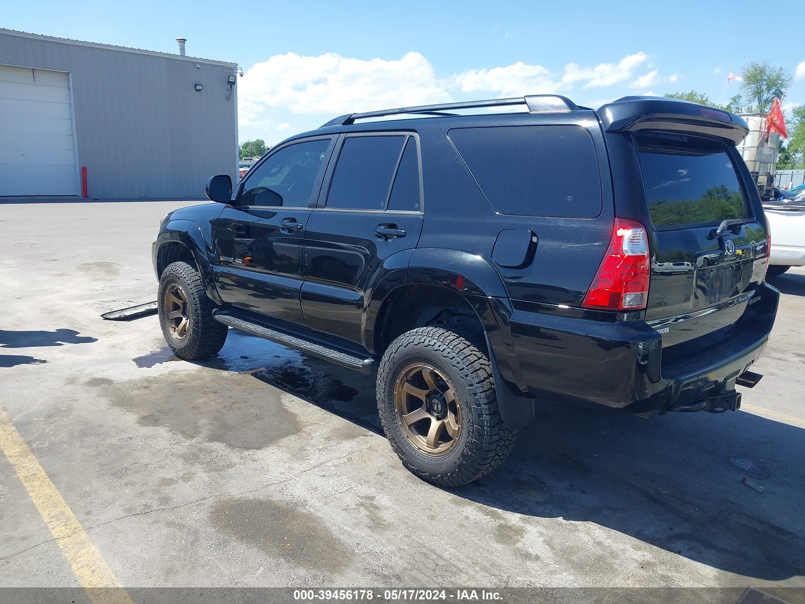 Photo 2 VIN: JTEBT17R760059660 - TOYOTA 4RUNNER 