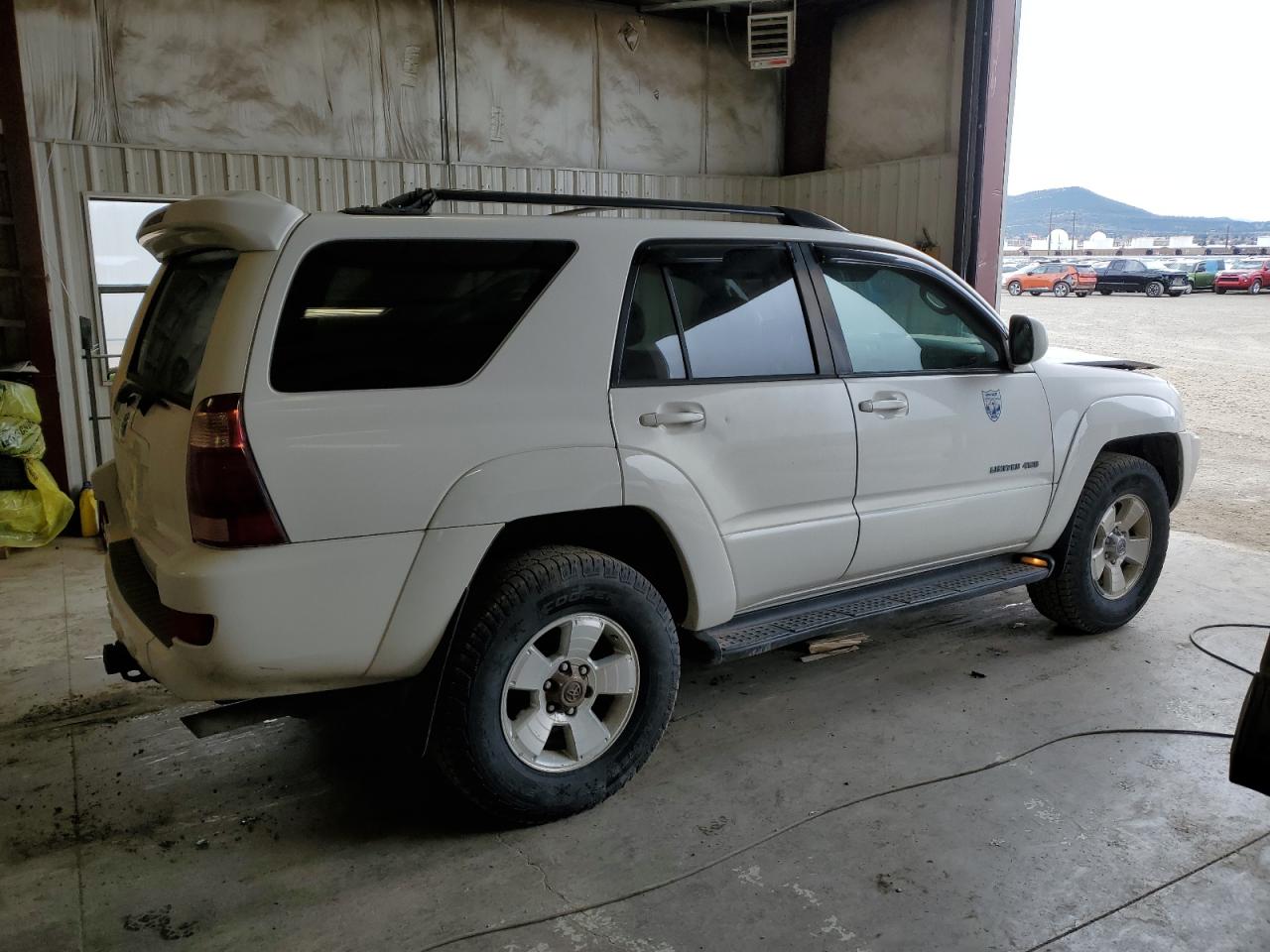 Photo 2 VIN: JTEBT17R850051789 - TOYOTA 4RUNNER 