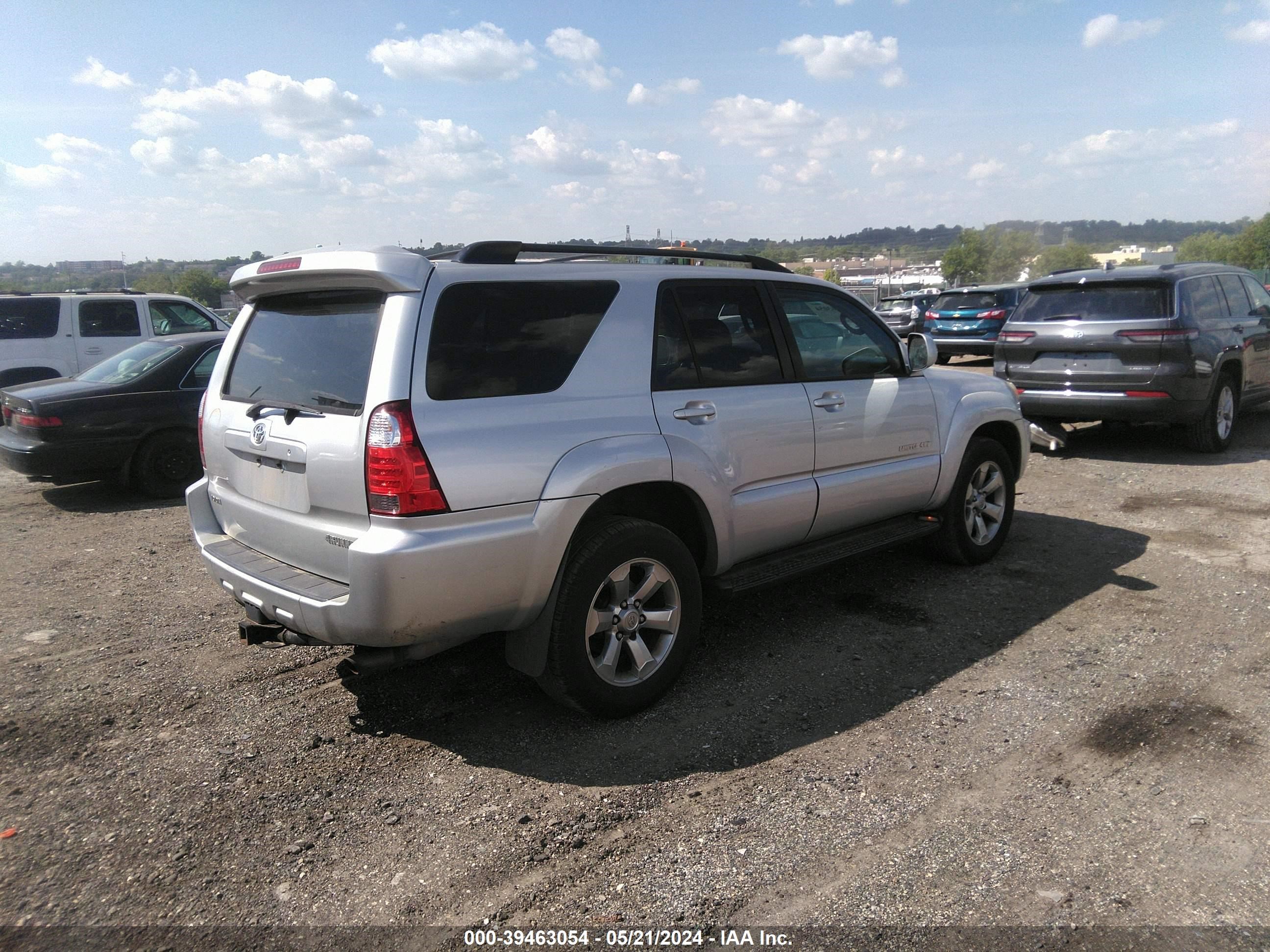 Photo 3 VIN: JTEBT17R868032243 - TOYOTA 4RUNNER 