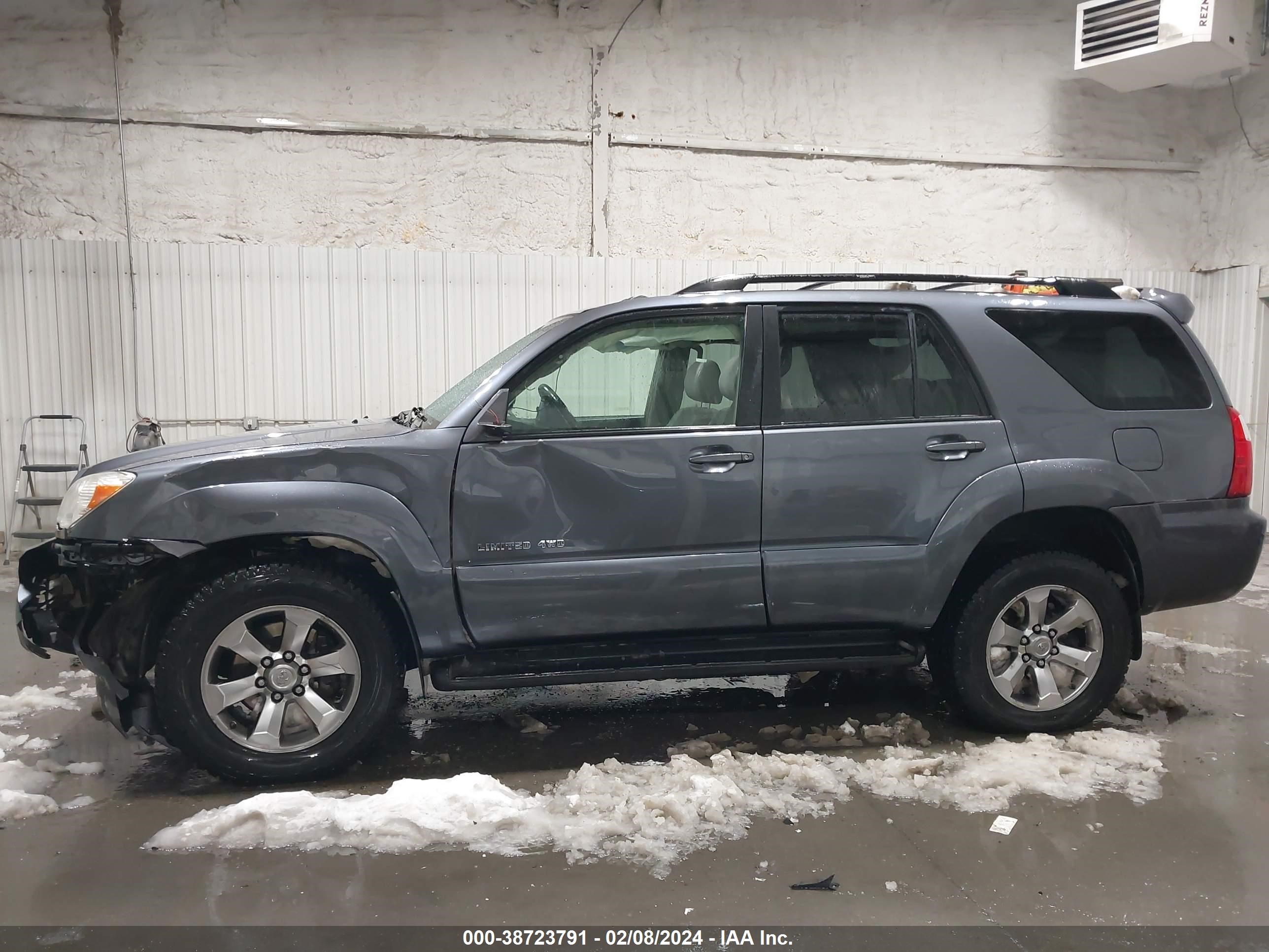 Photo 13 VIN: JTEBT17RX9K006833 - TOYOTA 4RUNNER 