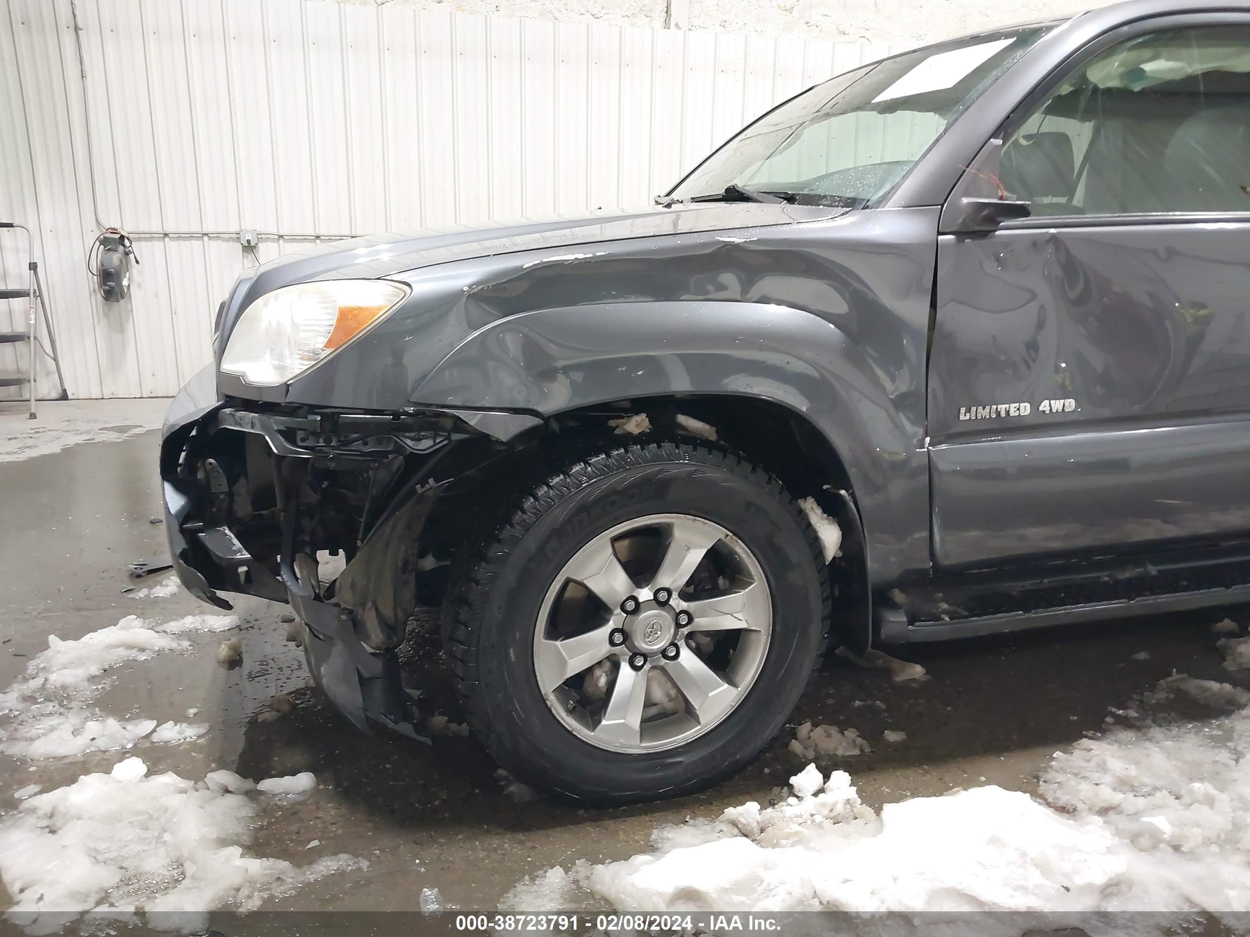 Photo 16 VIN: JTEBT17RX9K006833 - TOYOTA 4RUNNER 