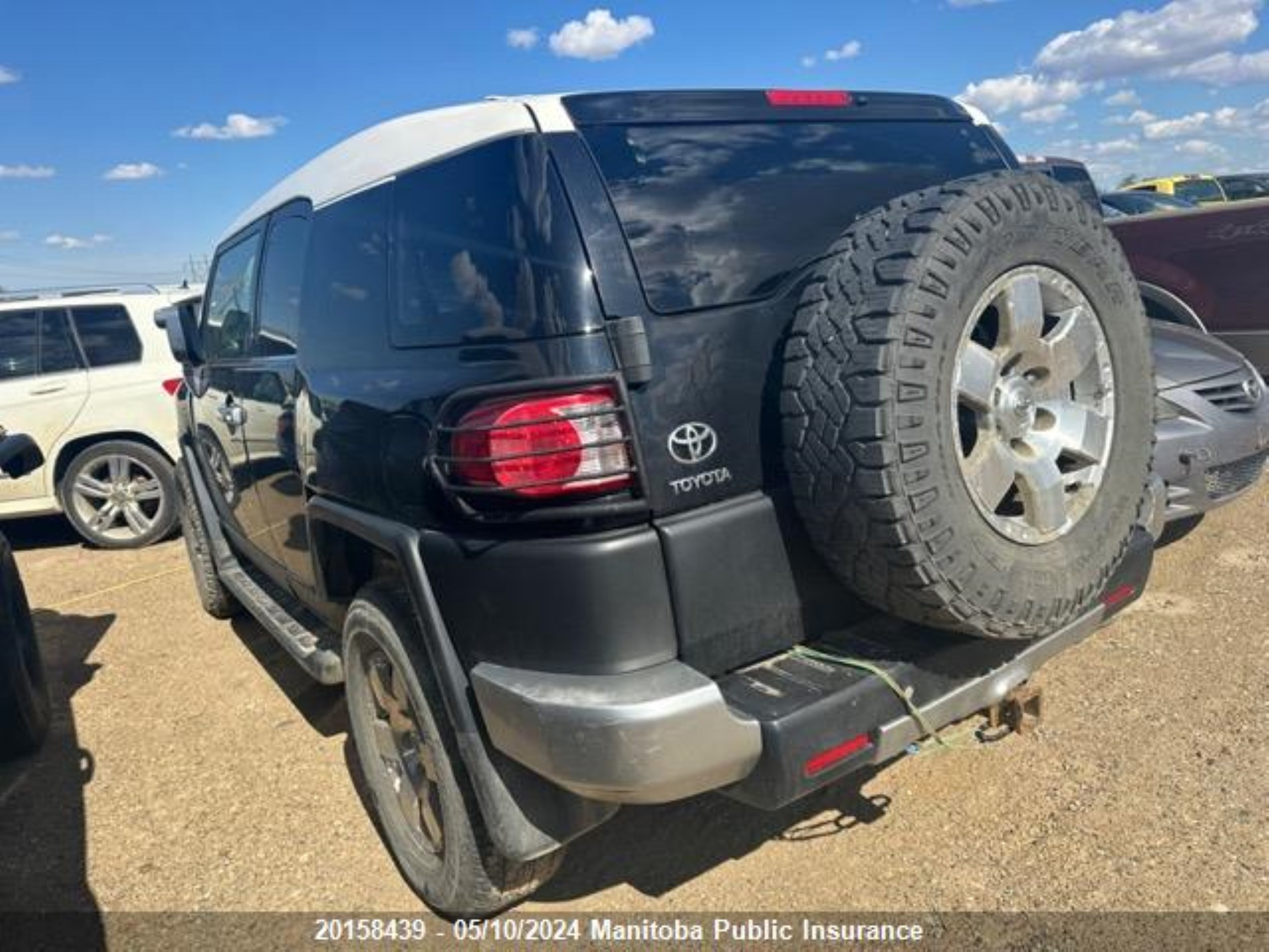 Photo 2 VIN: JTEBU11F070002097 - TOYOTA FJ CRUISER 