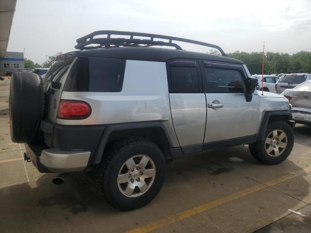 Photo 2 VIN: JTEBU11F070008207 - TOYOTA FJ CRUISER 