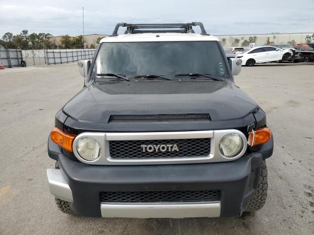 Photo 4 VIN: JTEBU11F070013939 - TOYOTA FJ CRUISER 