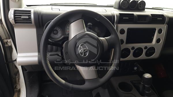 Photo 13 VIN: JTEBU11F0LK256035 - TOYOTA FJ CRUISER 