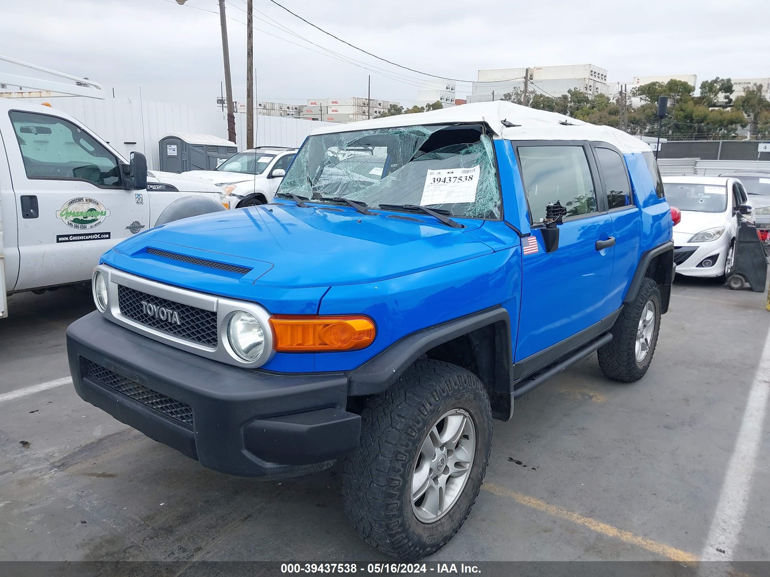 Photo 1 VIN: JTEBU11F170012542 - TOYOTA FJ CRUISER 