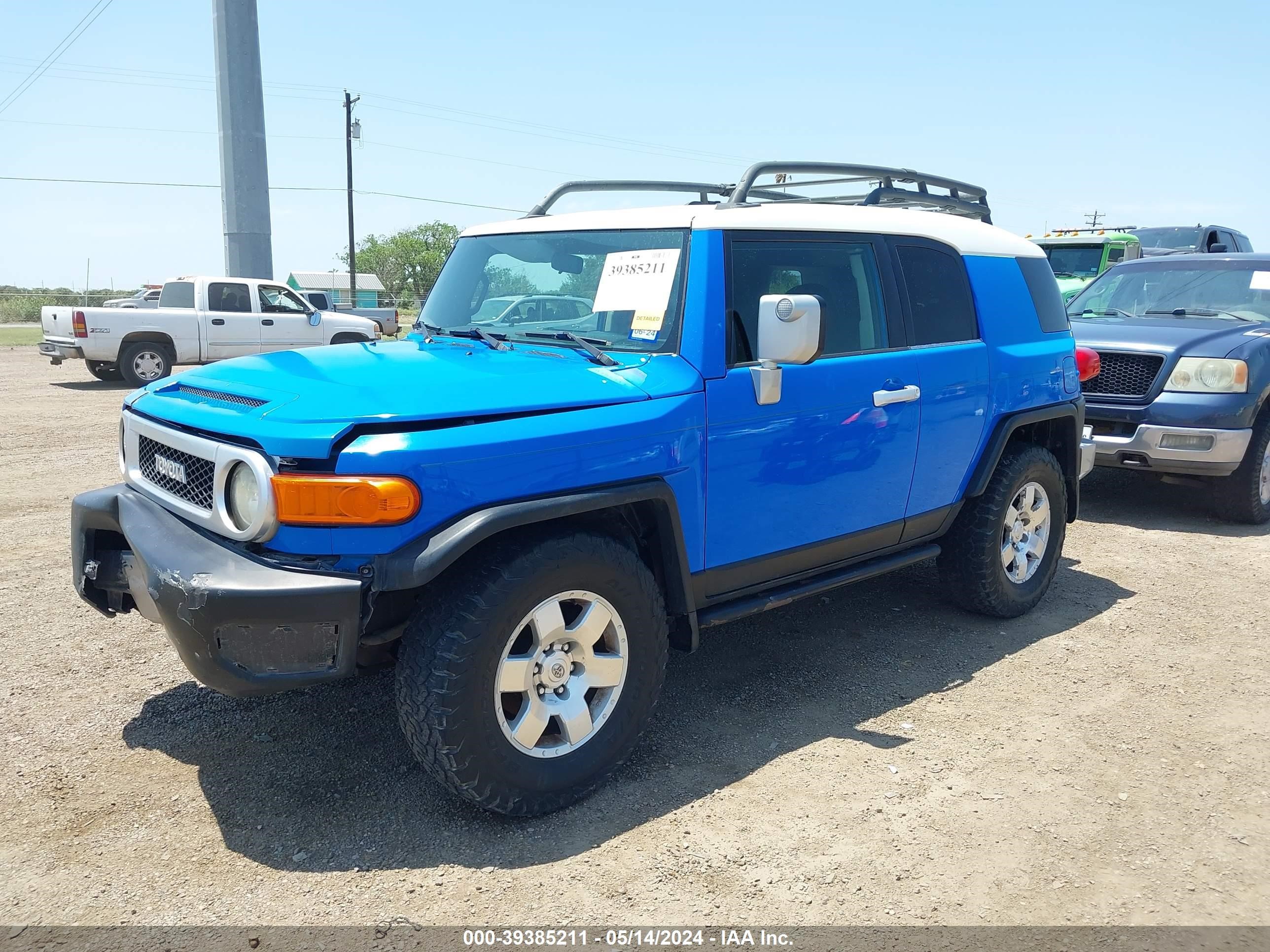 Photo 1 VIN: JTEBU11F170024903 - TOYOTA FJ CRUISER 