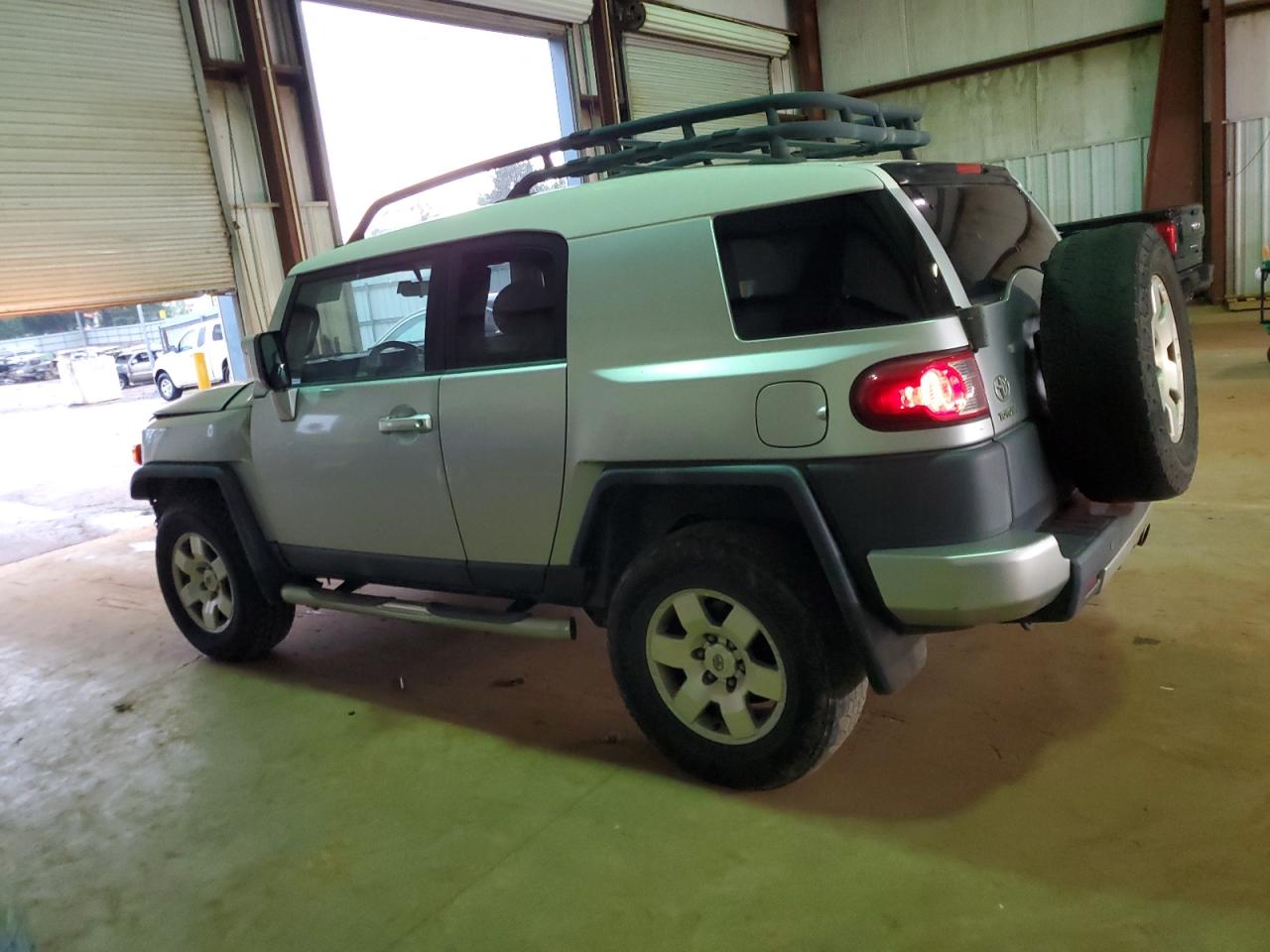 Photo 1 VIN: JTEBU11F170056525 - TOYOTA FJ CRUISER 