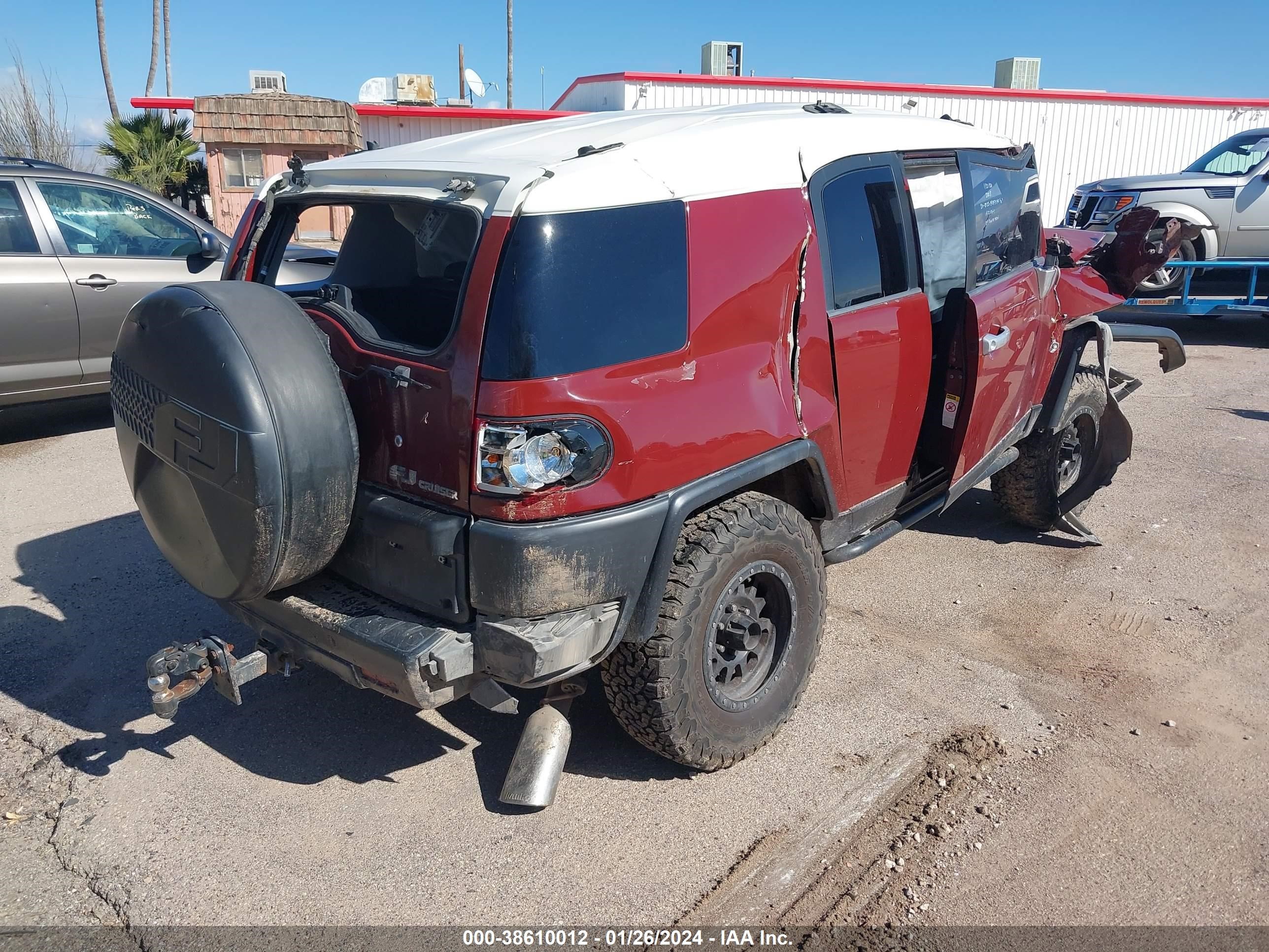 Photo 3 VIN: JTEBU11F19K059335 - TOYOTA FJ CRUISER 