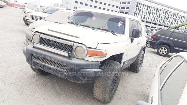 Photo 2 VIN: JTEBU11F1BK108880 - TOYOTA FJ CRUISER 