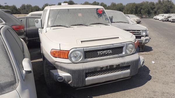 Photo 7 VIN: JTEBU11F1FK219290 - TOYOTA FJ CRUISER 