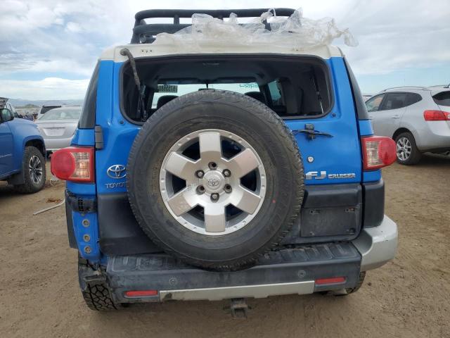 Photo 5 VIN: JTEBU11F270020181 - TOYOTA FJ CRUISER 